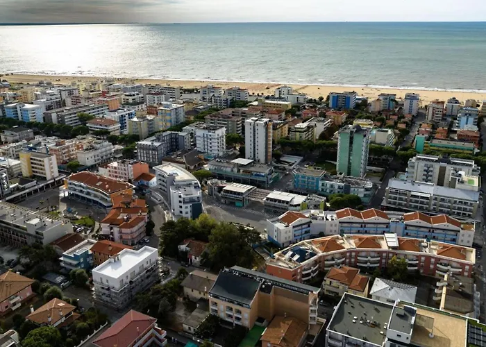 Apartment Cozy With Terrace And Shared Pool *